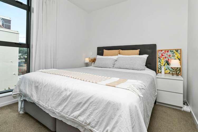 218/9 Madeira Lane Grafton_9