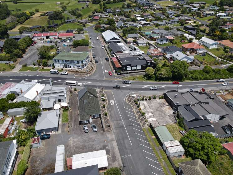 11-13 Main Road Tirau_3
