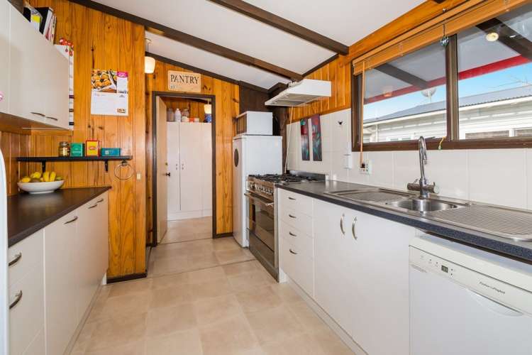 23 Rambler Crescent Beach Haven_8