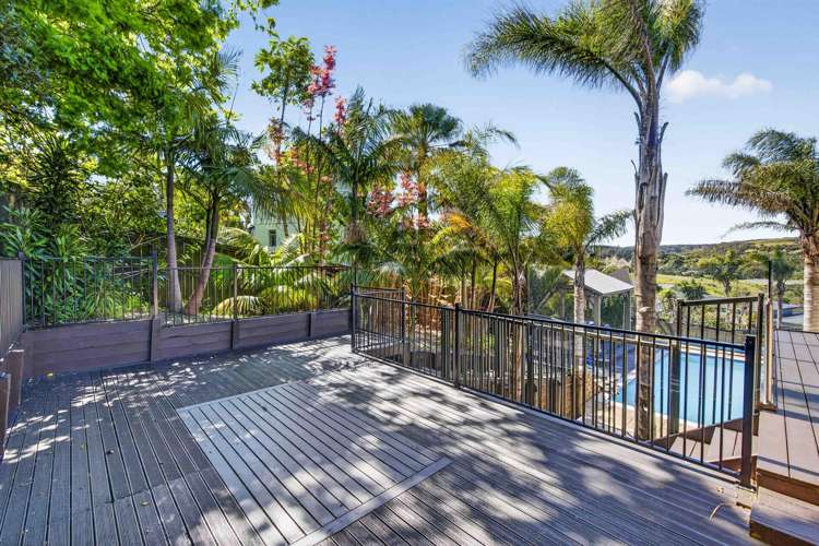 21 Kotanui Avenue Army Bay_17