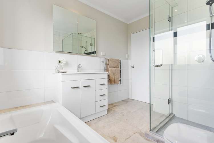 3 Wakaroa Avenue Te Atatu Peninsula_35