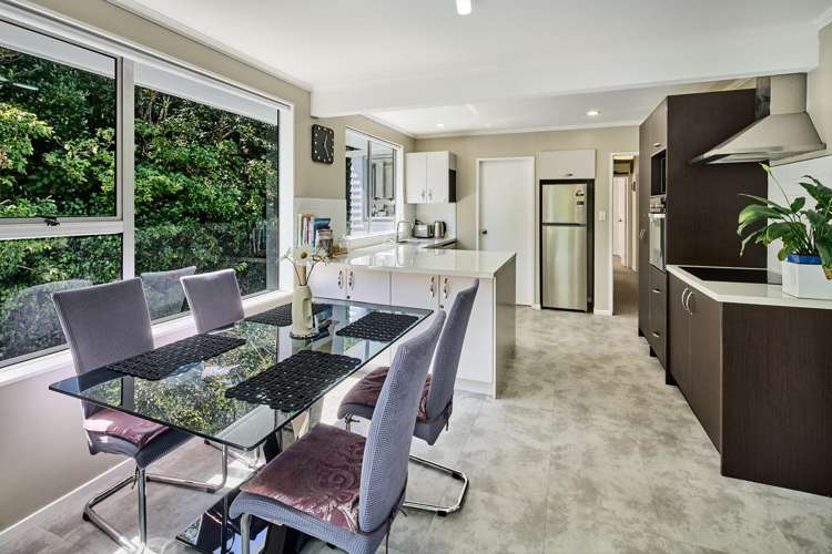 4 Rokewa Way Paparangi_5