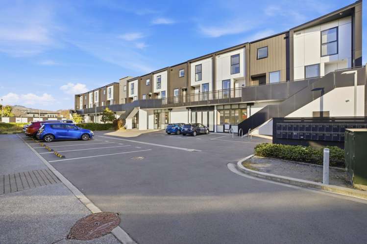 3/4 Waverley Street Sydenham_9