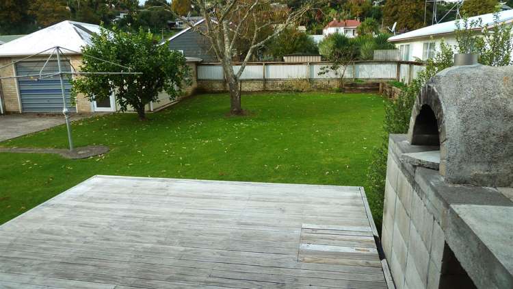 212 Heale Street Thames_13