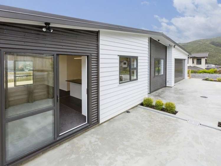 23 King Charles Drive Kingsley Heights_3