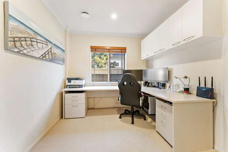 1 Peet Avenue Royal Oak_13