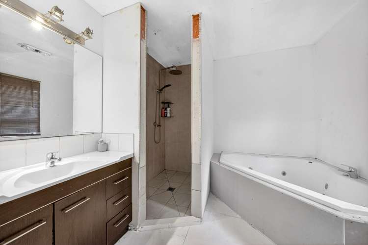 1351 Opaki Kaiparoro Road Mauriceville_10