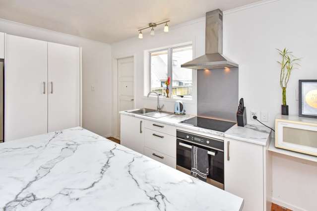 1/48 Churchill Avenue Manurewa_2