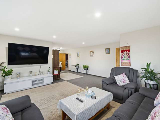 2/14 Morrison Avenue Northcote_4