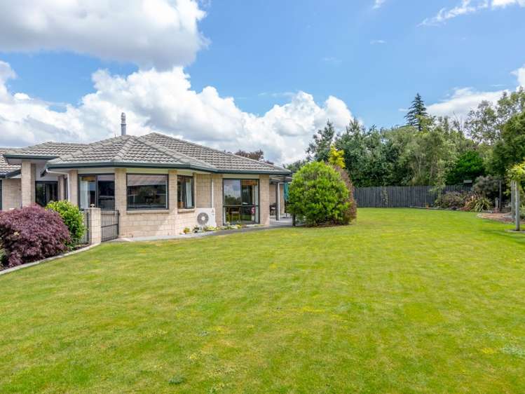 9 Ivondale Grove Solway_19