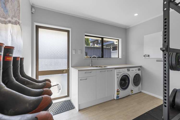 7 Caroline Crescent Highbury_16