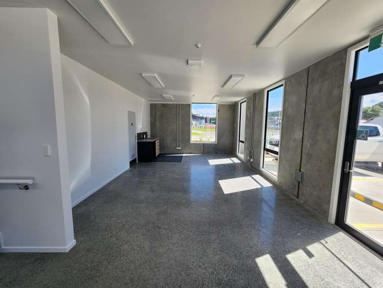 15F Timber Place Riverhead_3