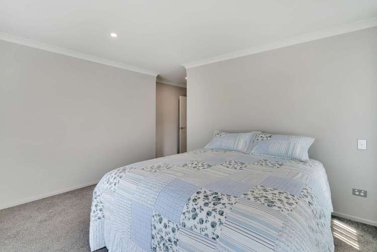 21 Denimes Crescent Rolleston_16