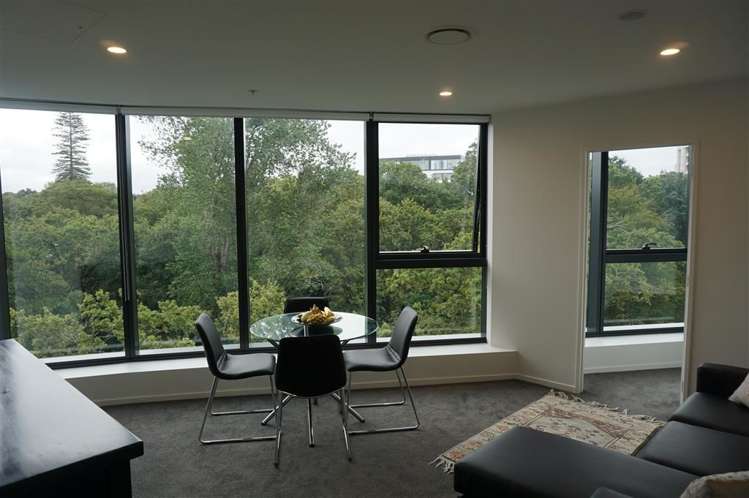 604/18 Saint Martins Lane Grafton_1