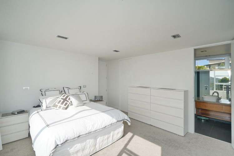 105 Glenstrae Road Redcliffs_19