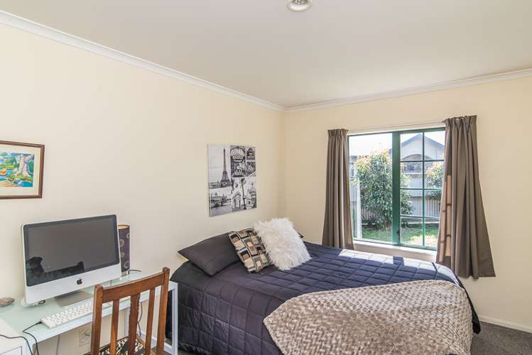 20 Moa Road Raumati Beach_11