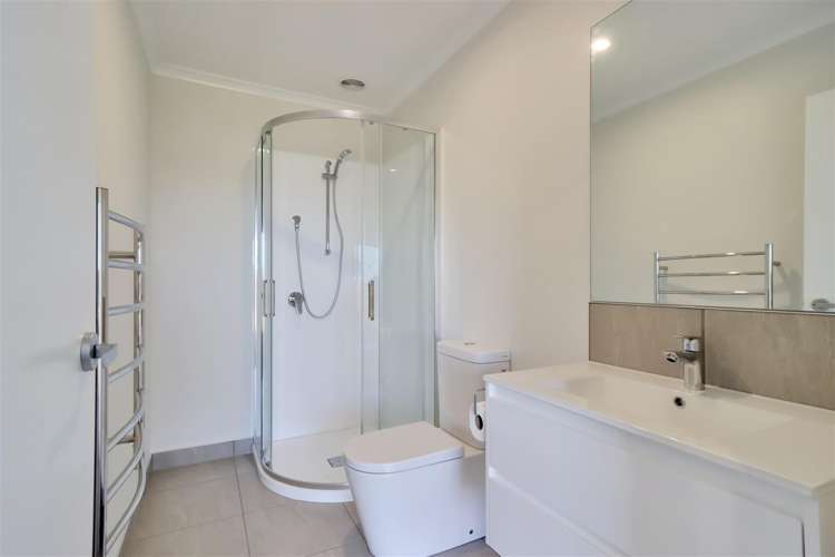43 Waruhia Crescent Rototuna North_8