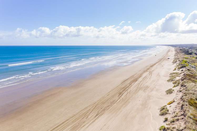 Ninety Mile Beach_4