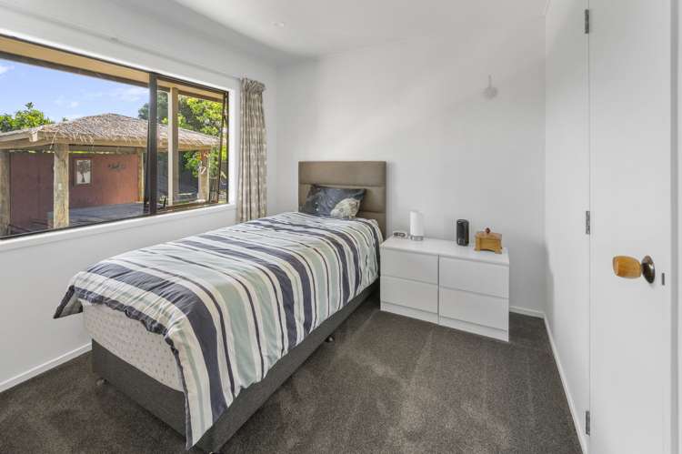 34 Allens Lane Clive_11