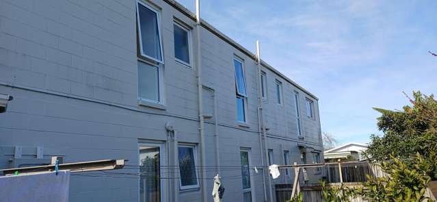 3/2132 Great North Road Avondale_2