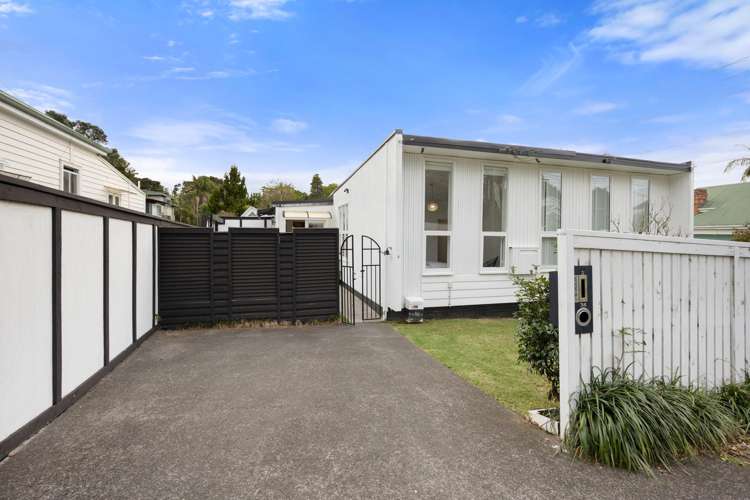2/34 Clifton Rd Herne Bay_6