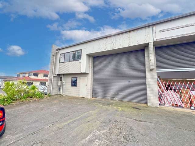 EAST TAMAKI ROAD FRONTAGE INDUSTRIAL UNIT
