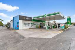 Quality split-risk investment in Ellerslie