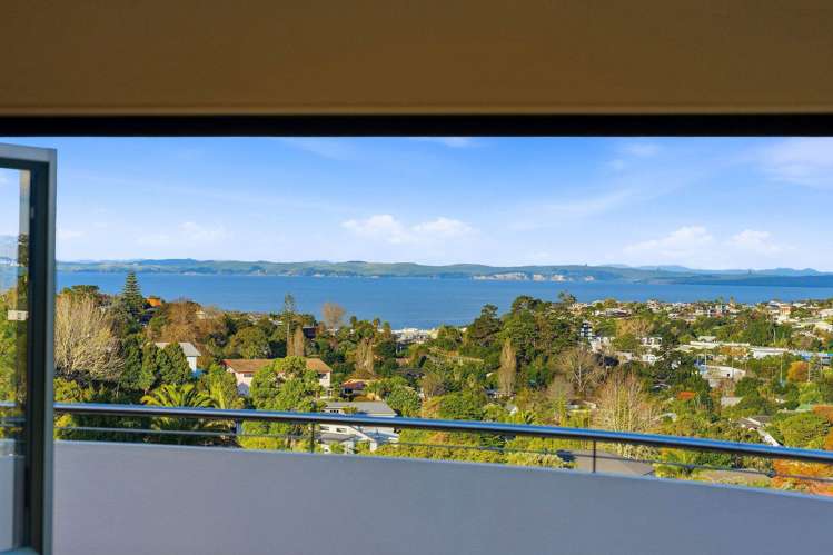 825 East Coast Road Browns Bay_52