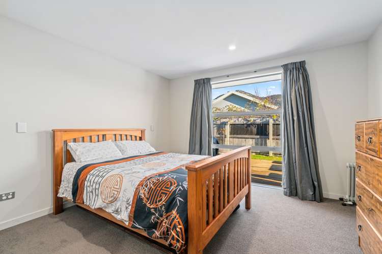 14 Finch Street Albert Town_11