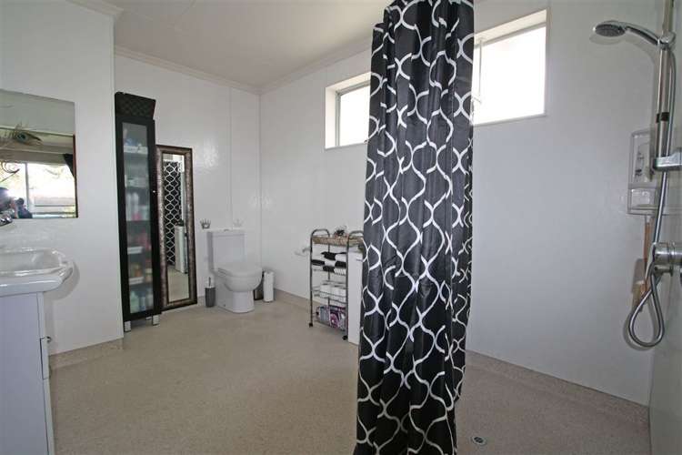 4 Villa Place Bell Block_21