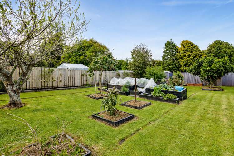 14 Ropata Street Hawera_24