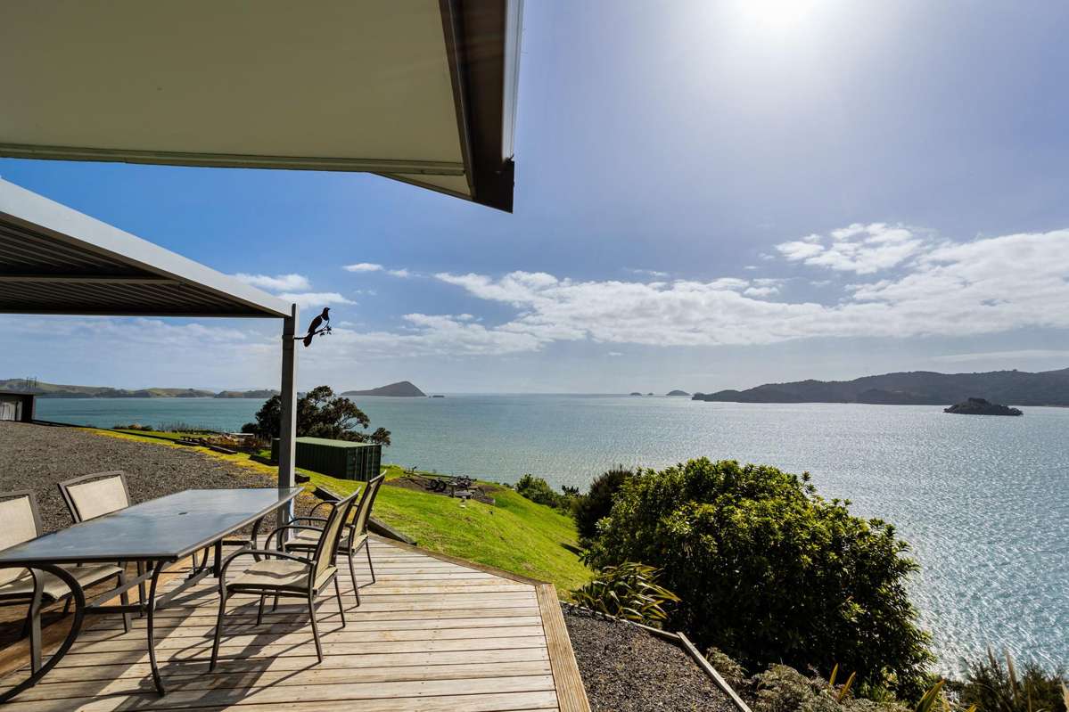 1002 Wyuna Bay Road_2