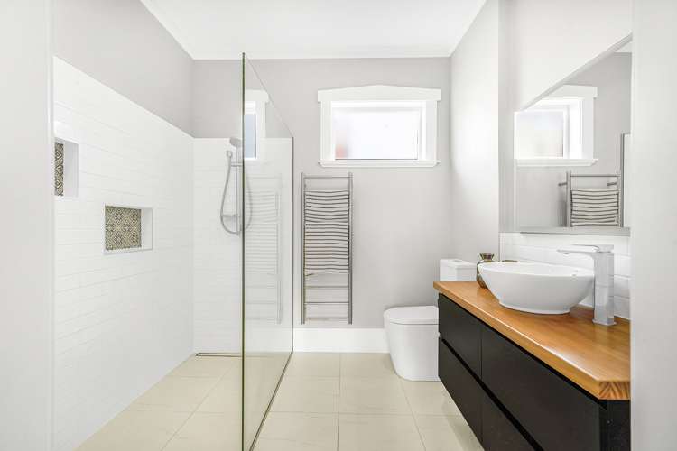 190 Old Farm Road Hamilton East_11