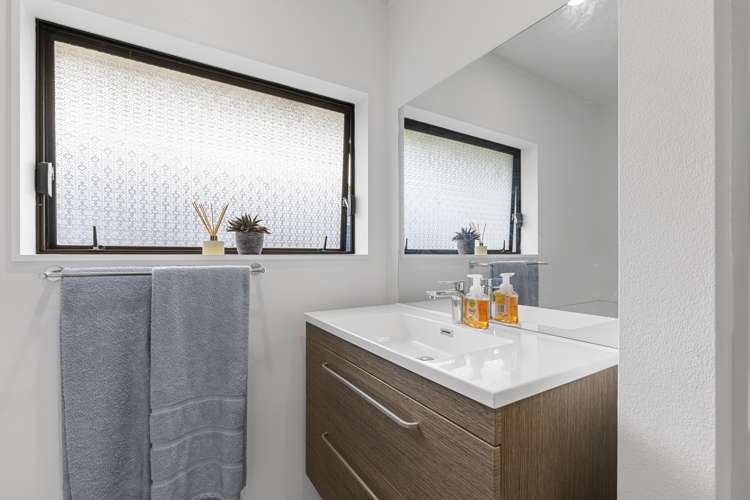 7 Caroline Crescent Highbury_14