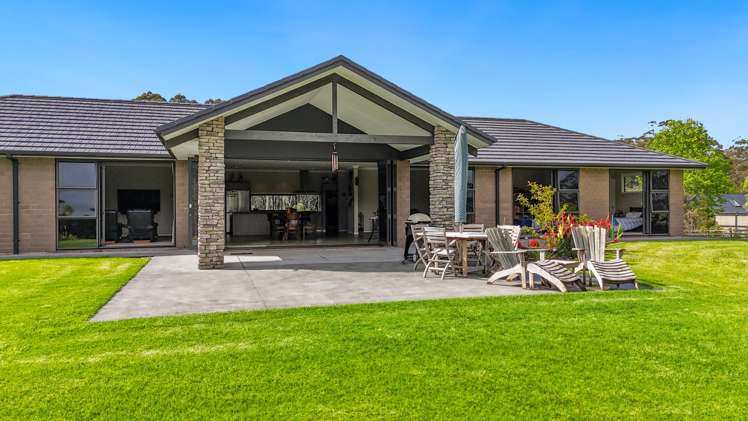 79 Riverstream Drive_0