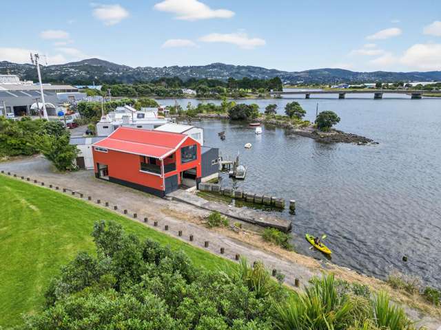 Boat Shed19, Estate Sale, AUCTION