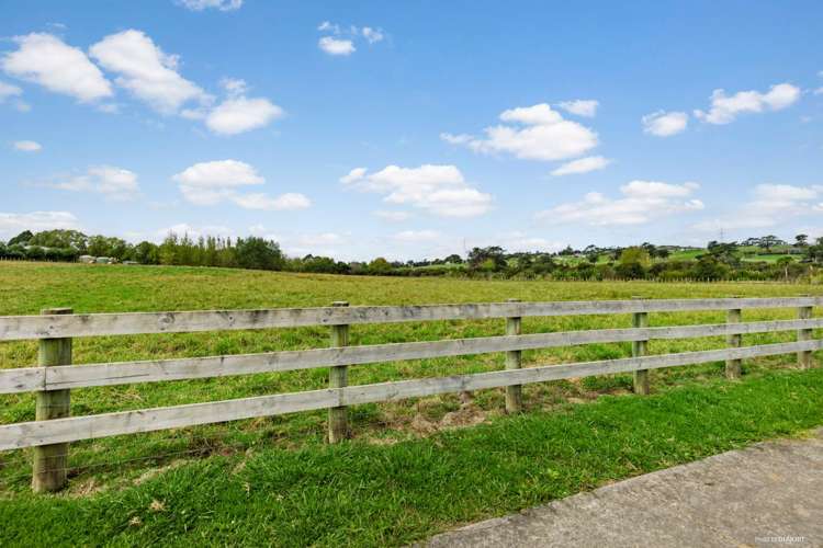 13 Bobs Way Dairy Flat_9