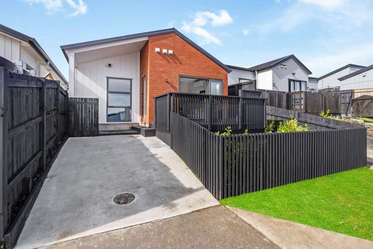 37 Red Hills Road Massey_15