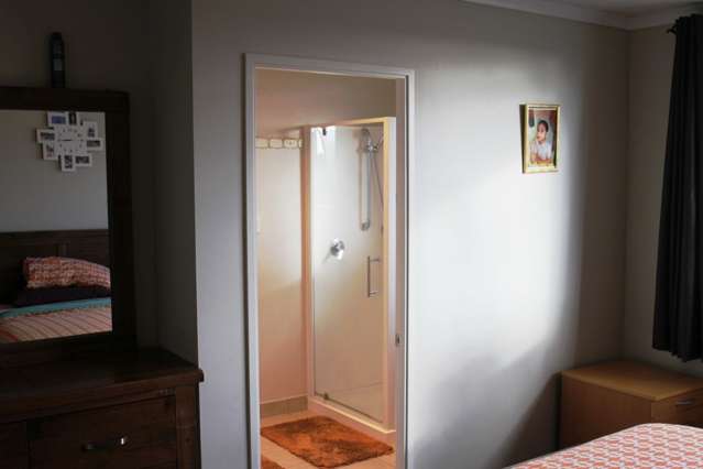 75 Heathdale Crescent Papakura_4