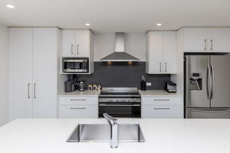 14 Fiesta Grove Raumati Beach_4