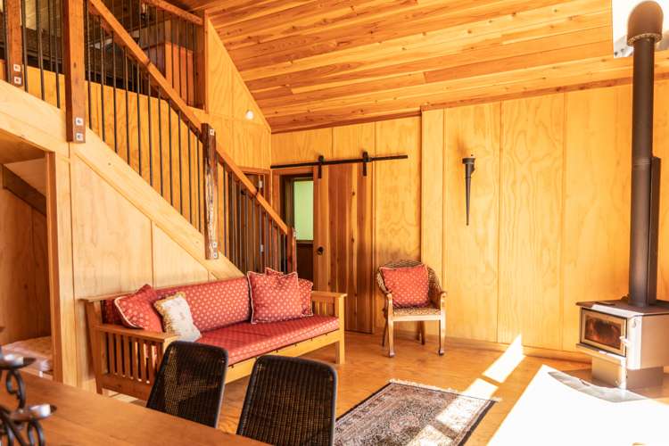 617 State Highway 41 Tokaanu_5