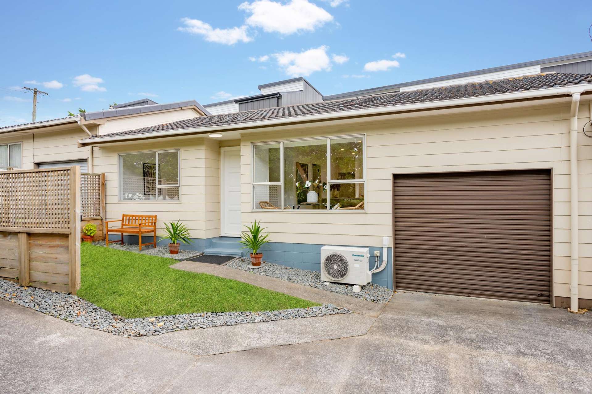 2/100 Royal Road Massey_0