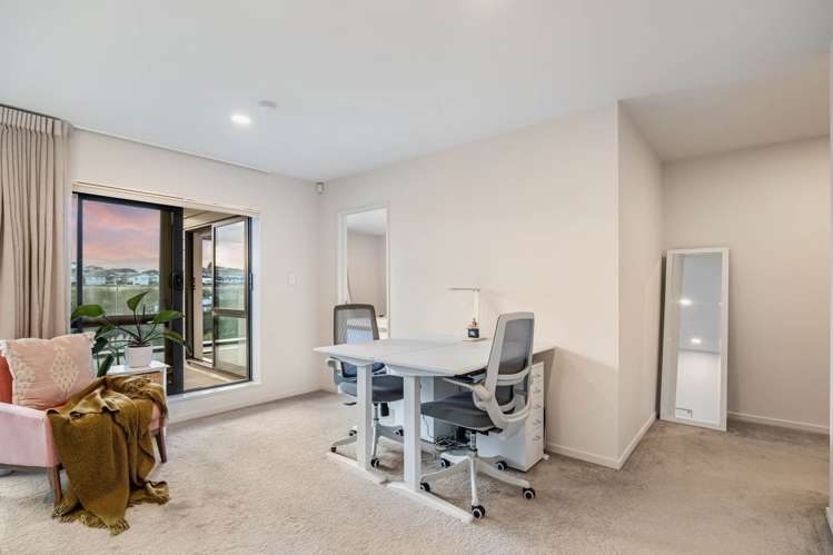 8 Arran Point Parade Millwater_9