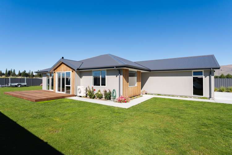 7 Aoraki Crescent Twizel_25