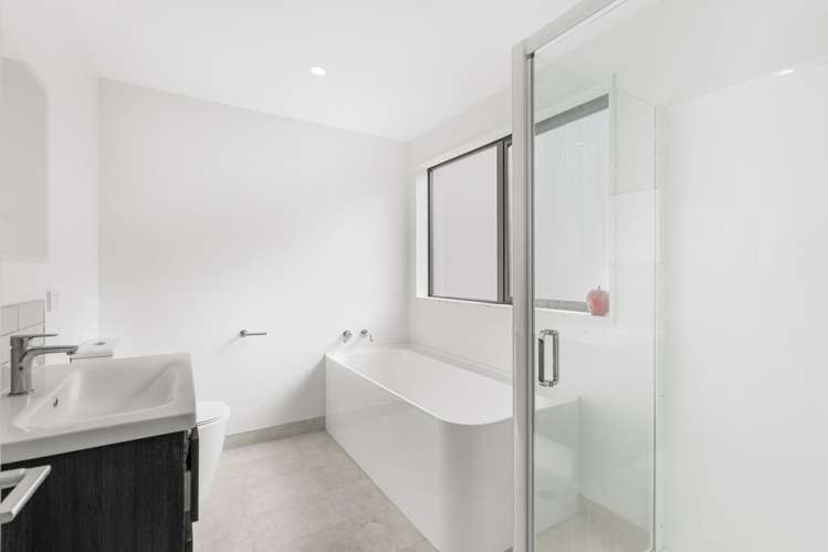 16 Naduru Lane Wigram_16