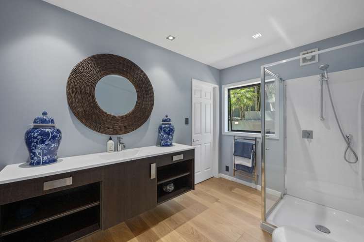 12a Wainoni Heights Greenhithe_36