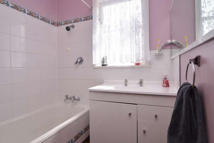 14 Bethune Street Featherston_12