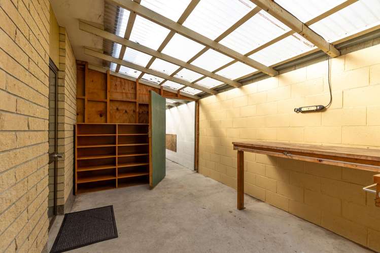 2/63 Neale Avenue Stoke_24