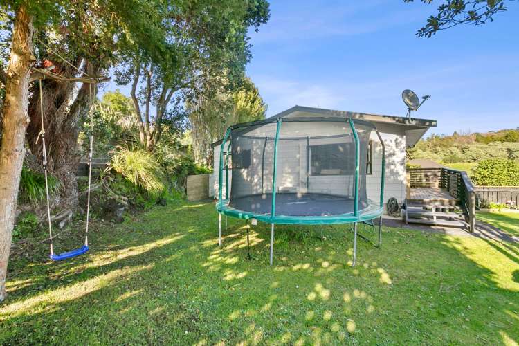 8 Puketotara Street Highlands Park_17