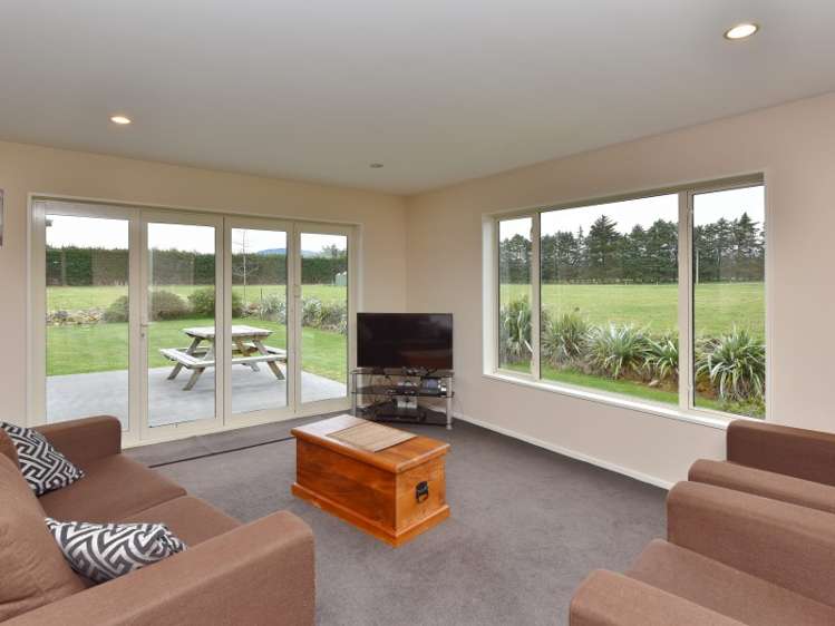 277 Chapel Road Loburn_6